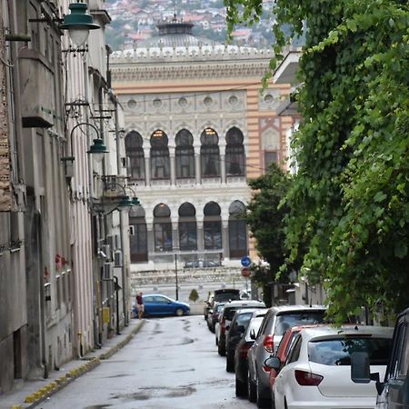 Vijecnica Tuzlaks Apartments SJJ Esterno foto