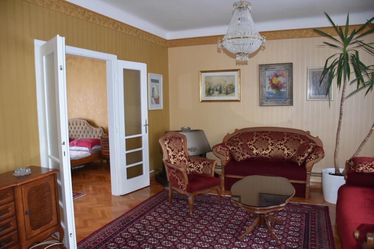 Vijecnica Tuzlaks Apartments SJJ Esterno foto