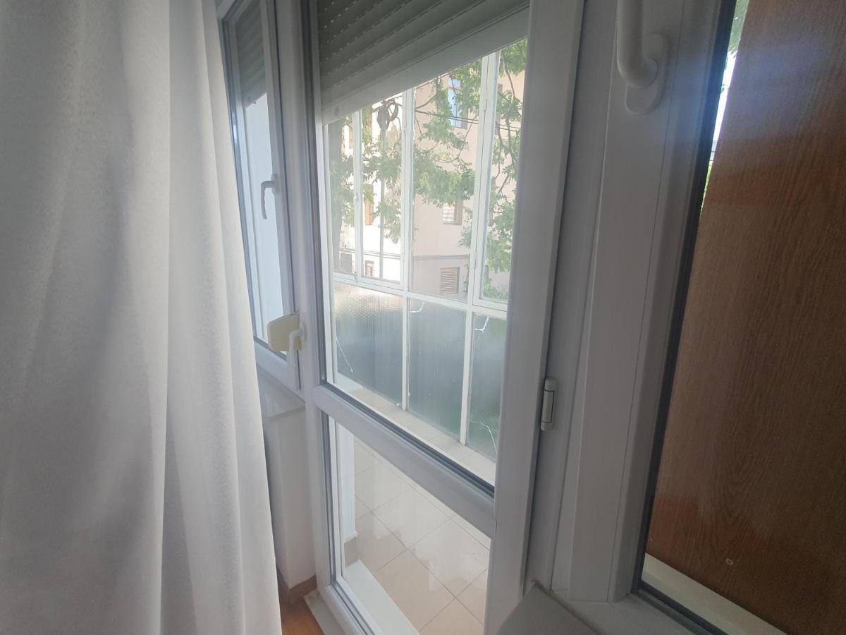 Vijecnica Tuzlaks Apartments SJJ Esterno foto