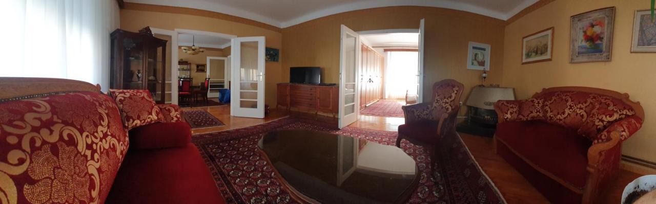 Vijecnica Tuzlaks Apartments SJJ Esterno foto